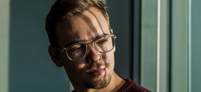 Slik takler kjendisene å miste håret